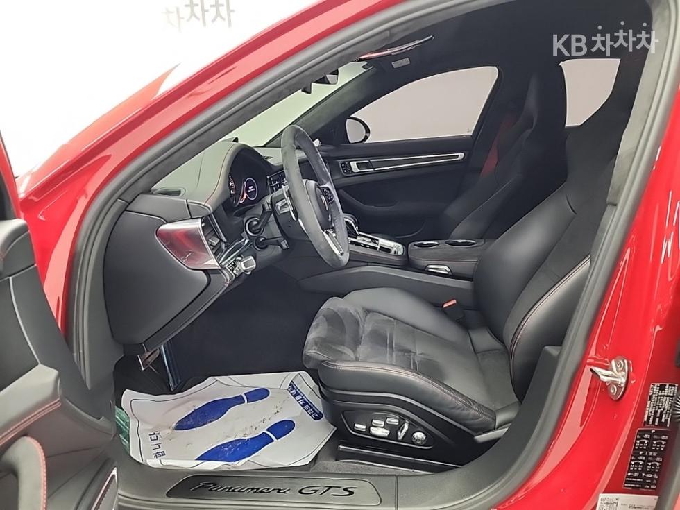Porsche Panamera — miniaturë 11
