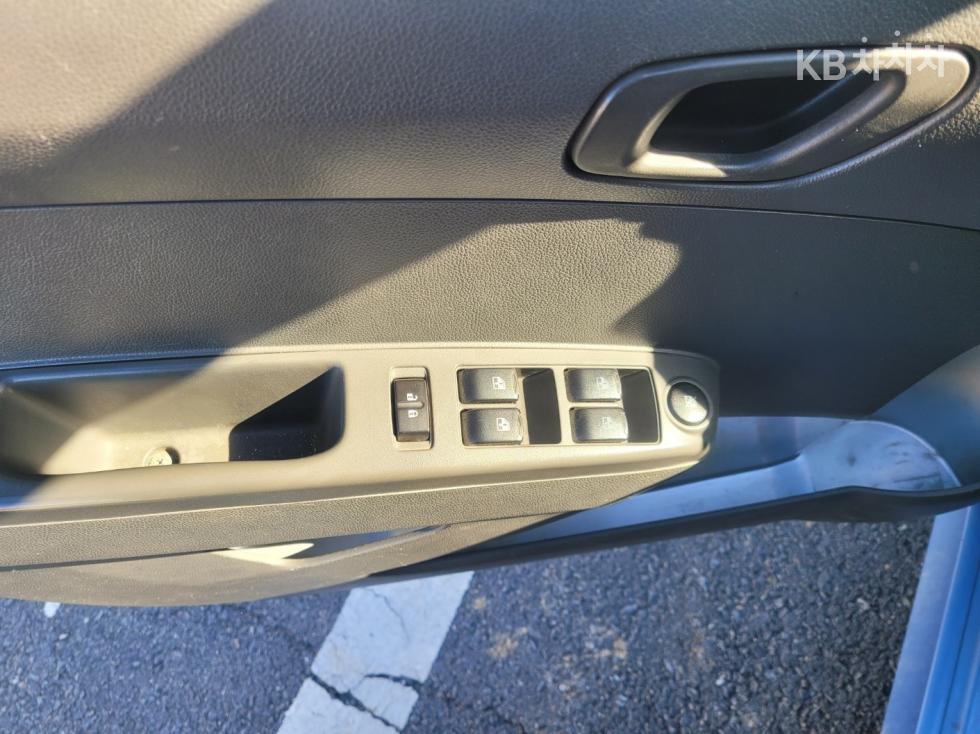 Chevrolet Spark — miniaturë 15