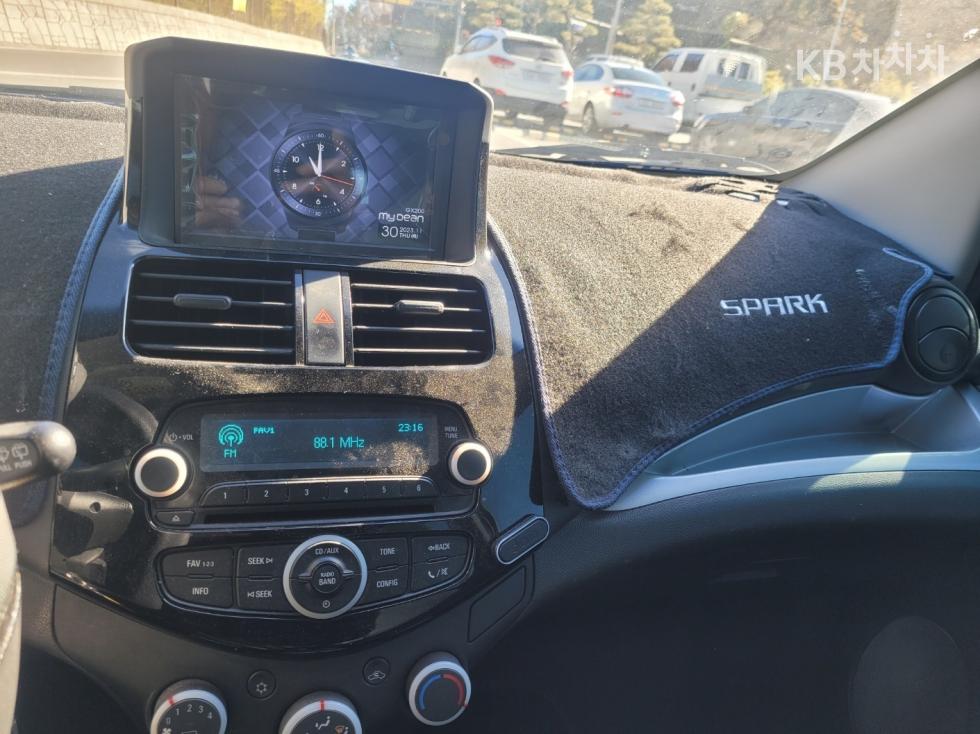 Chevrolet Spark — miniaturë 18
