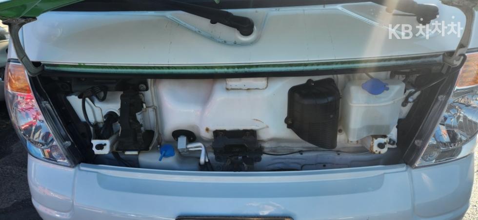2011 - kia bongo iii