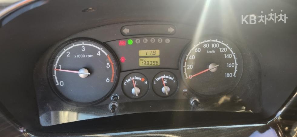 2011 - kia bongo iii