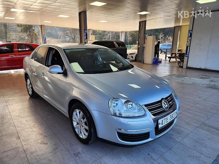 Volkswagen Jetta 2.0 TDI 4