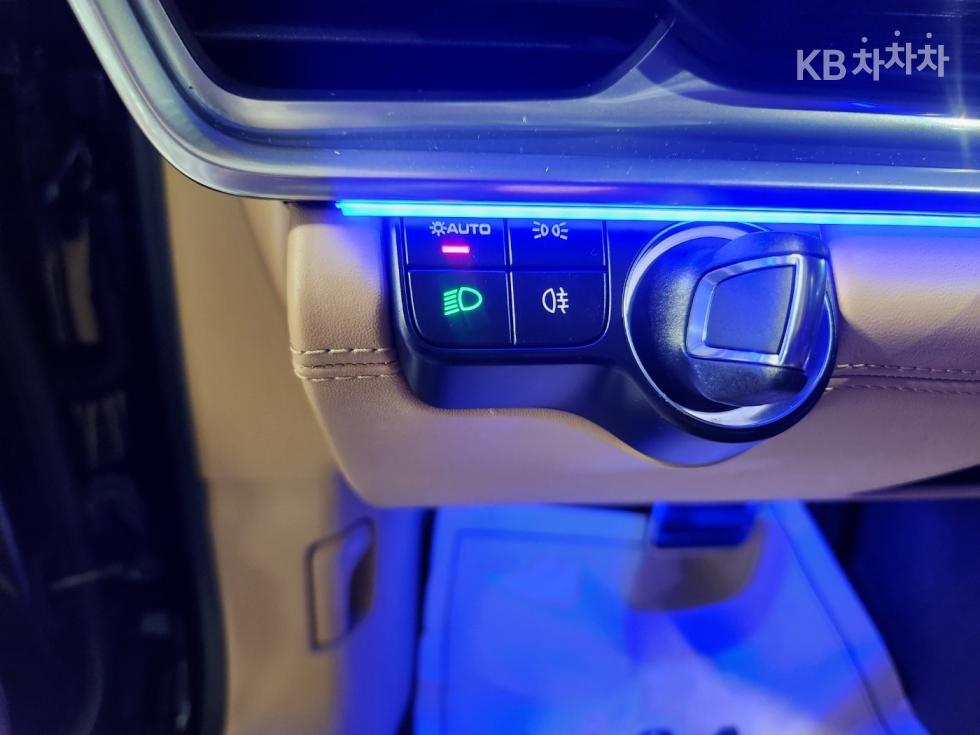 Porsche Panamera — miniaturë 6
