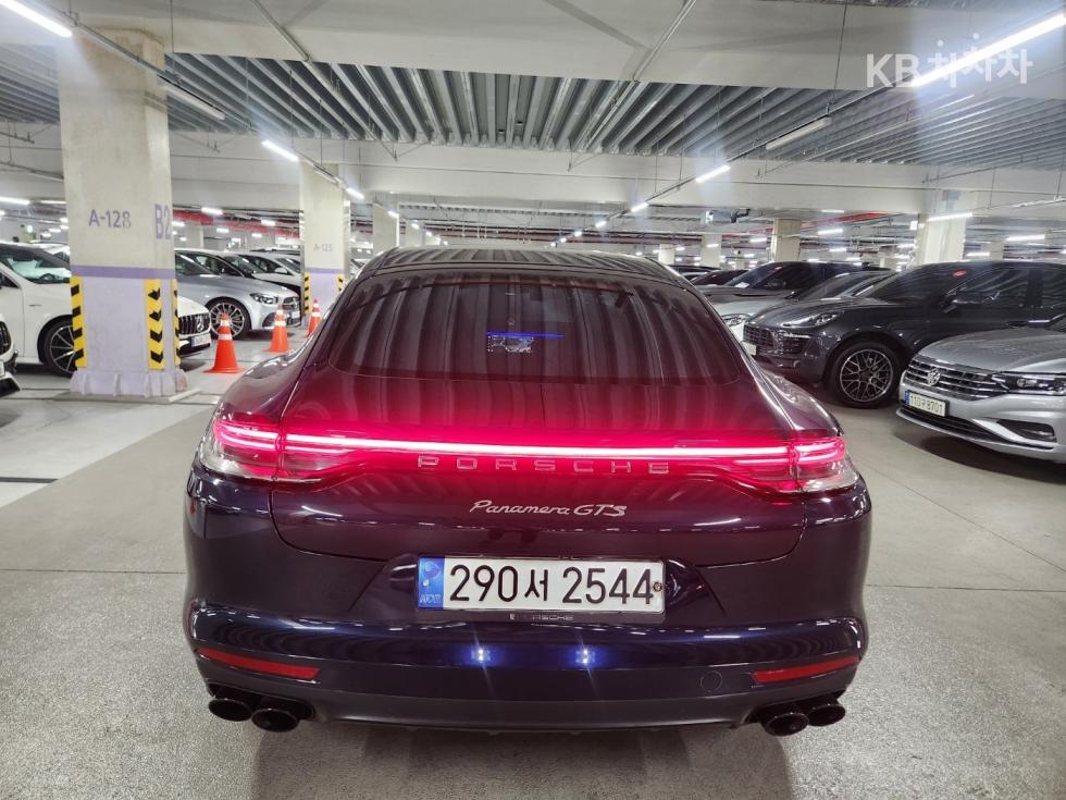 Porsche Panamera — miniaturë 14