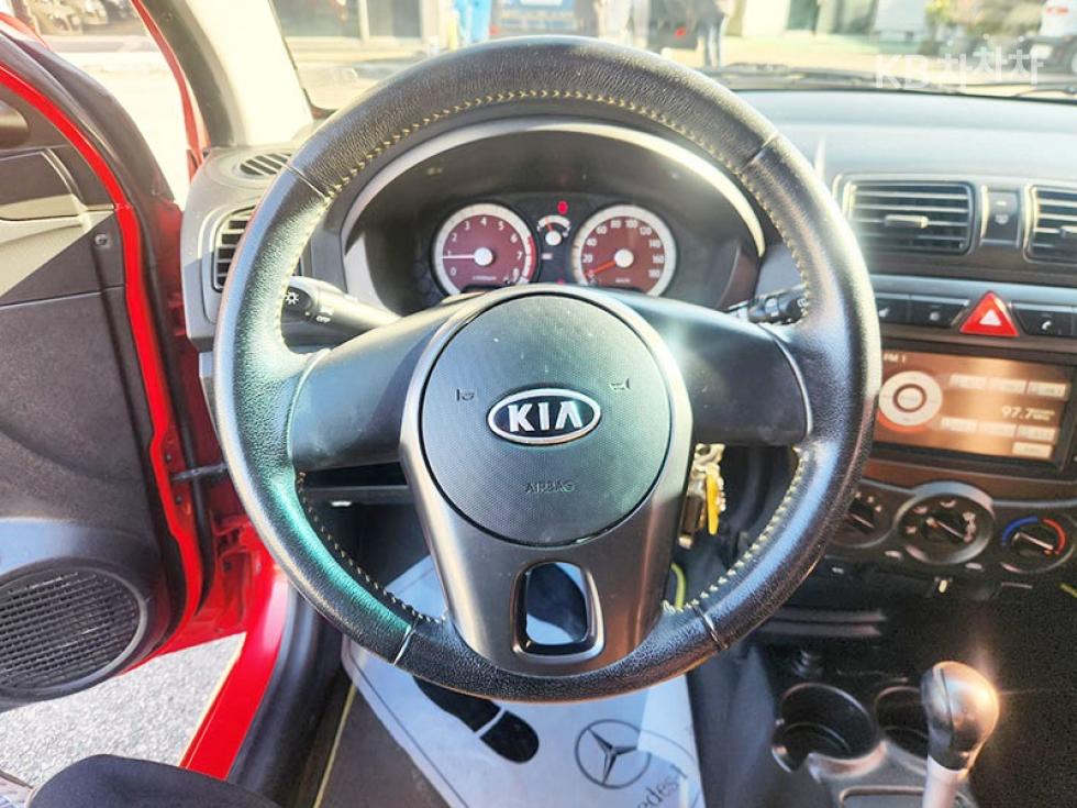 2011 - kia morning