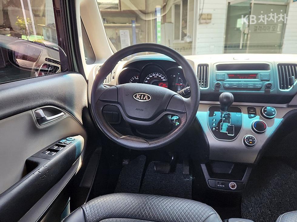 2012 - kia ray
