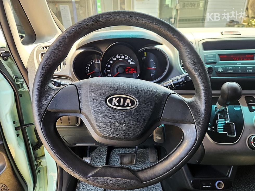 2012 - kia ray