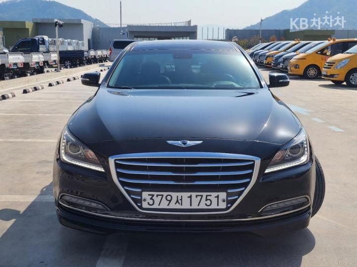 Hyundai Genesis DH G330 Premium AWD 2