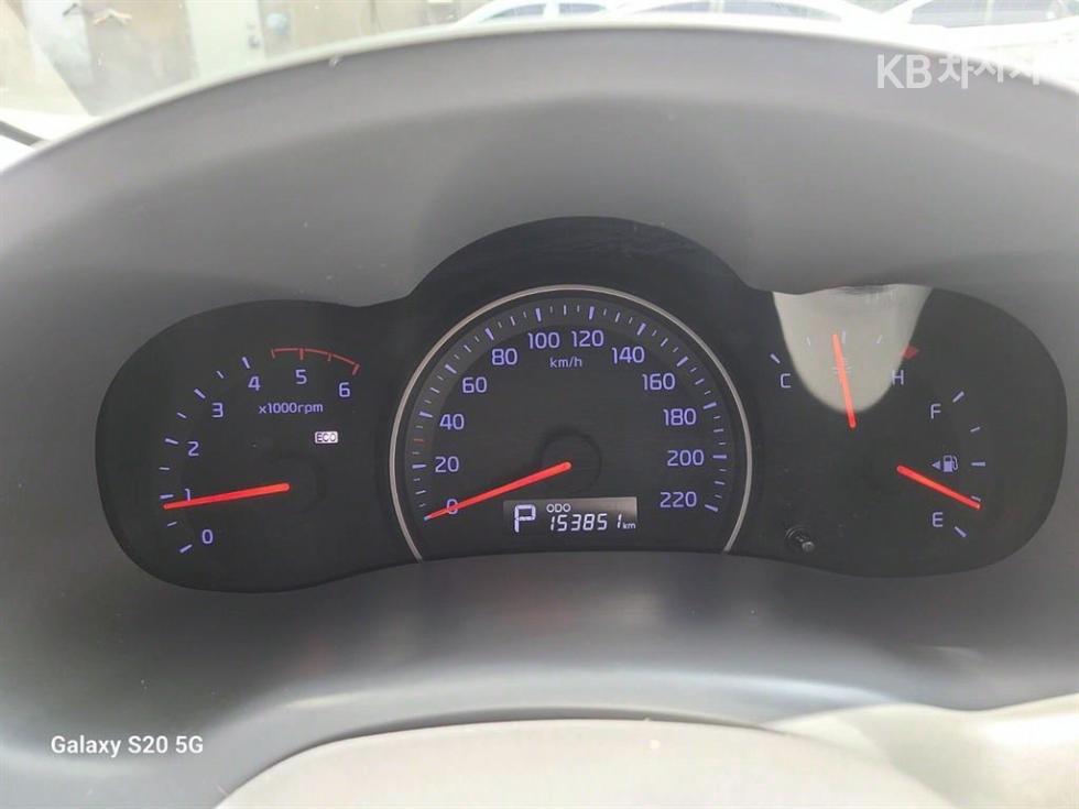 2012 - kia carnival