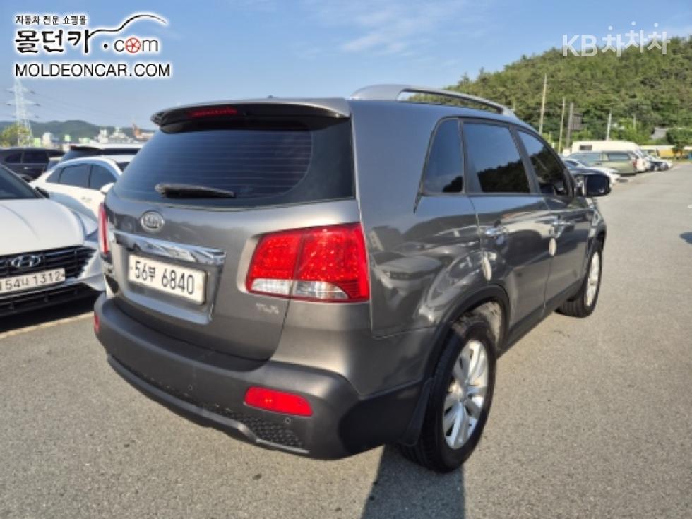 2010 - kia sorento
