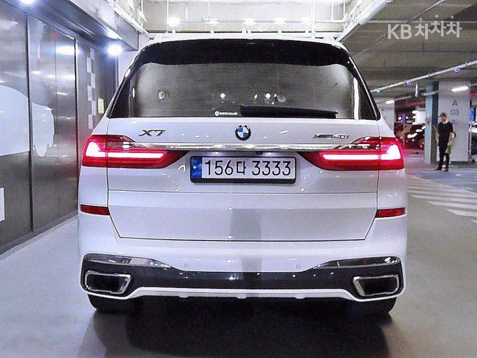 BMW X7 — miniaturë 5