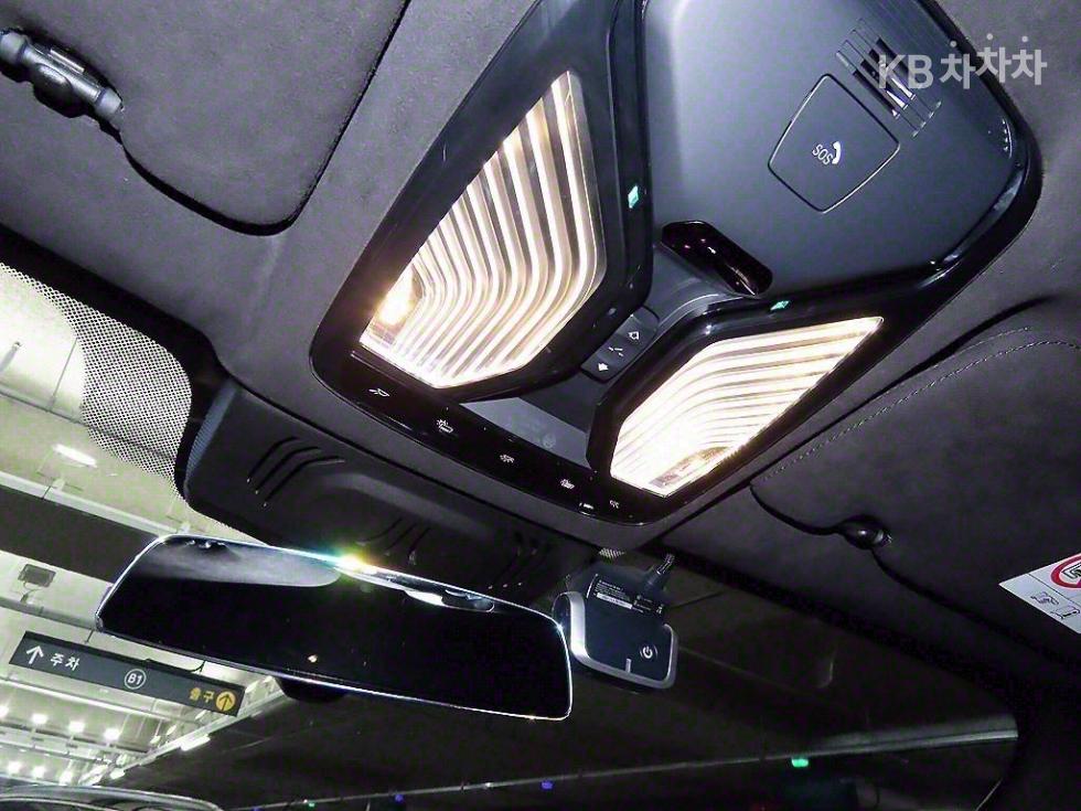 BMW X7 — miniaturë 13