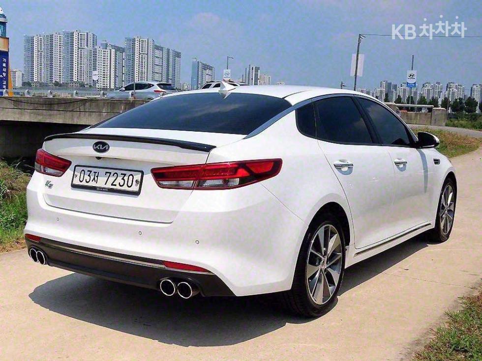 2018 - kia k5