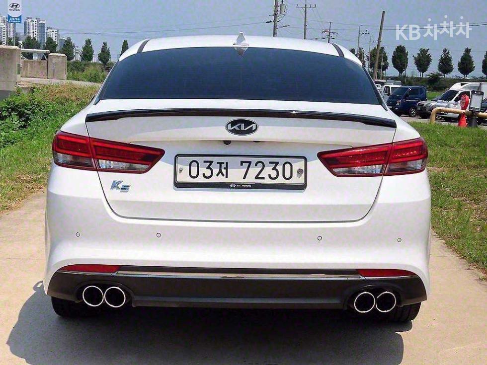 2018 - kia k5
