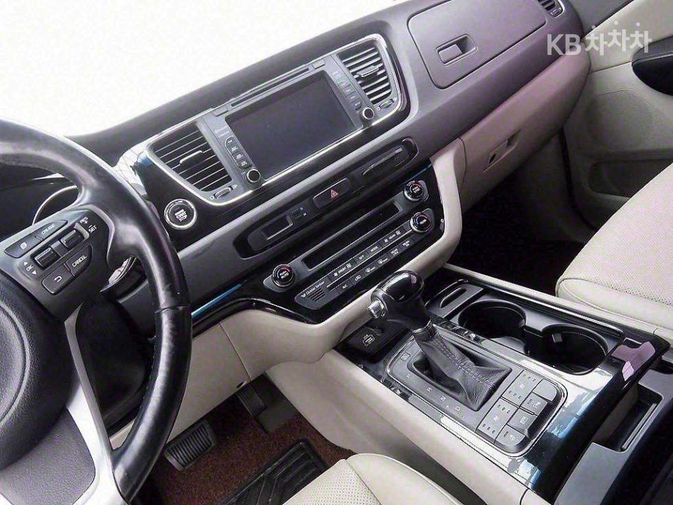 2016 - kia carnival