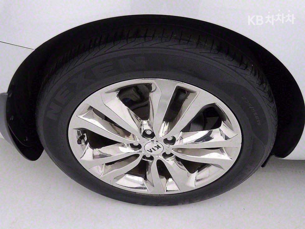 2016 - kia carnival