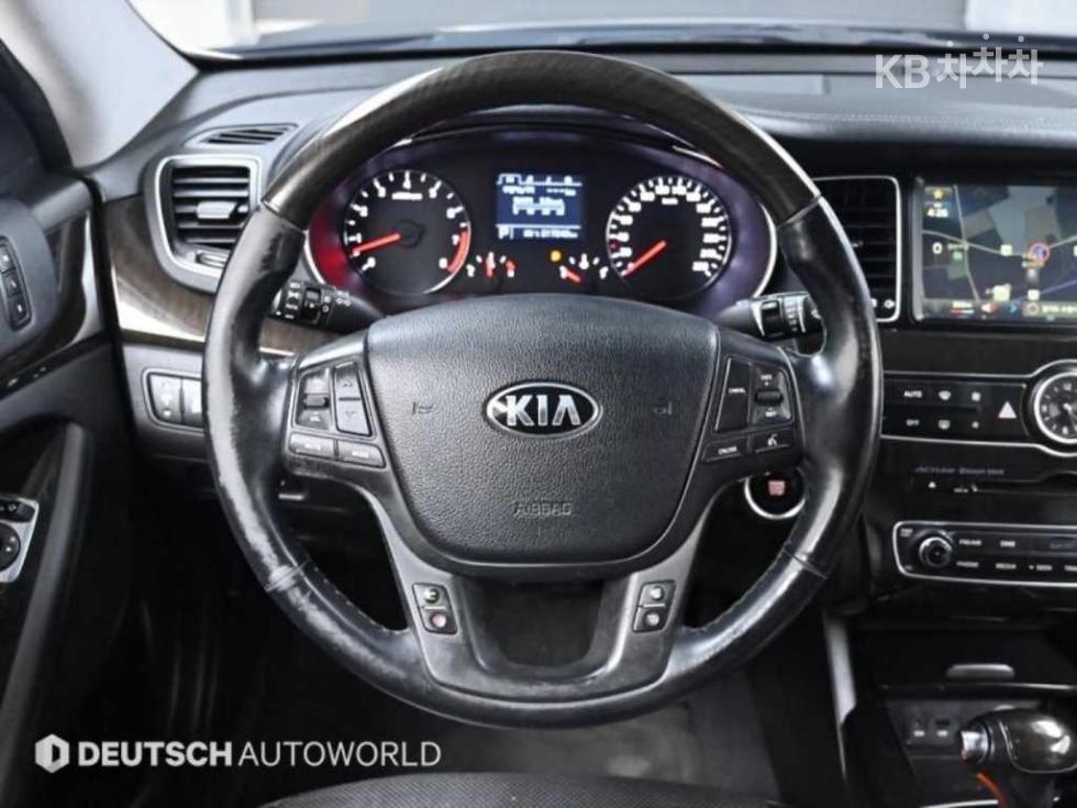 2013 - kia k7