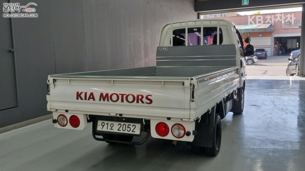 2019 - kia bongo iii