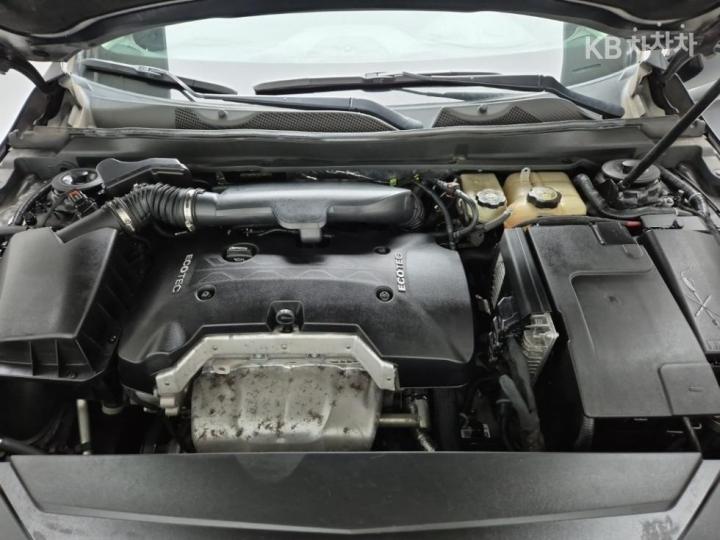 Chevrolet Impala 2.5 LTZ 6