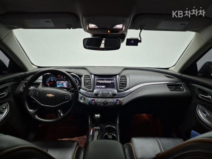 Chevrolet Impala 2.5 LTZ 8