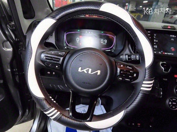 Kia Ray 1.0 Gasoline Signature - фото 9