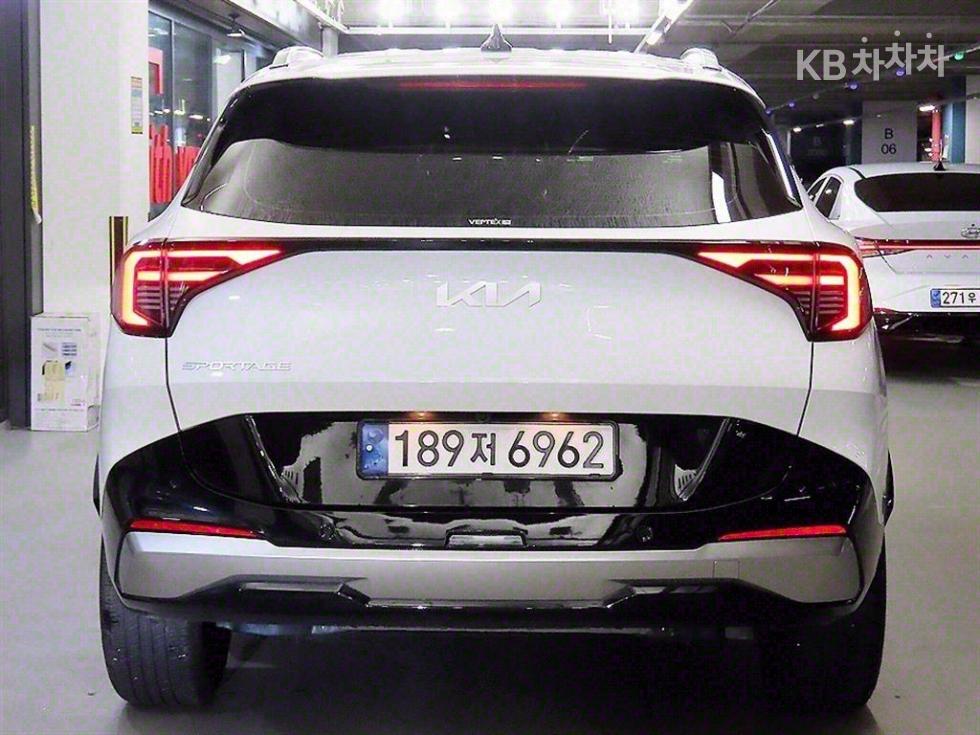 2025 - kia sportage