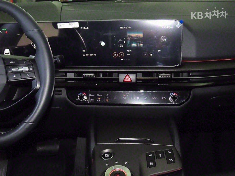2025 - kia sportage