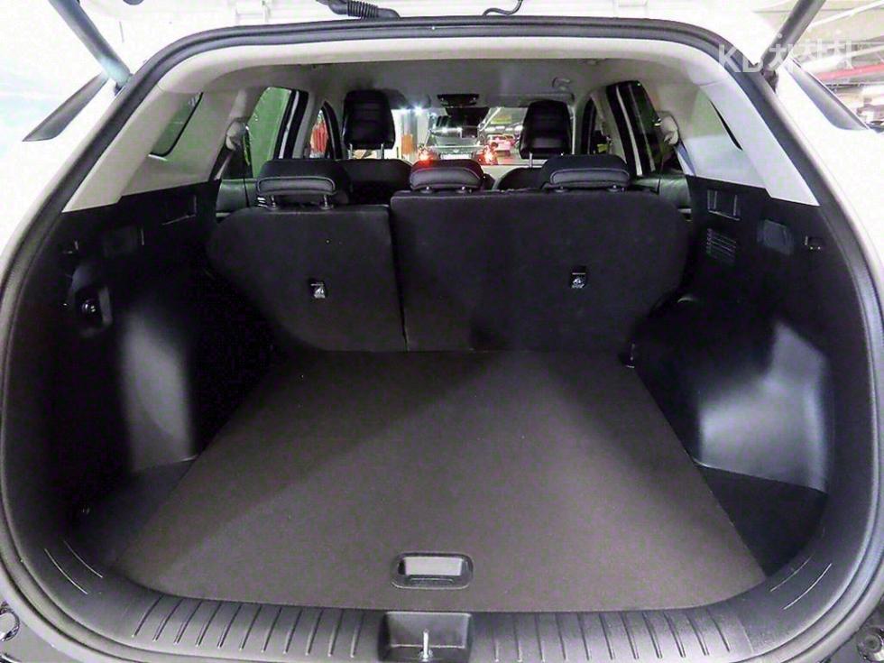 2025 - kia sportage