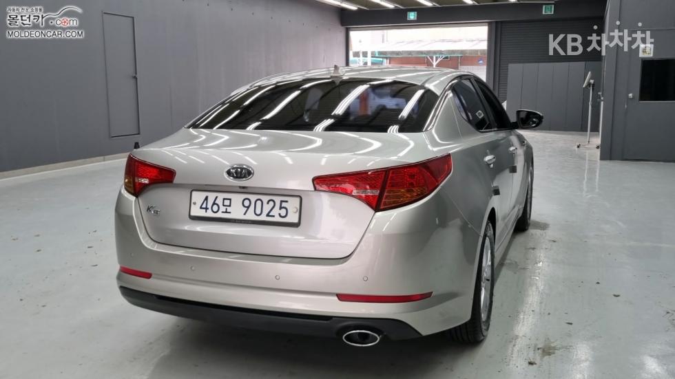 2011 - kia k5