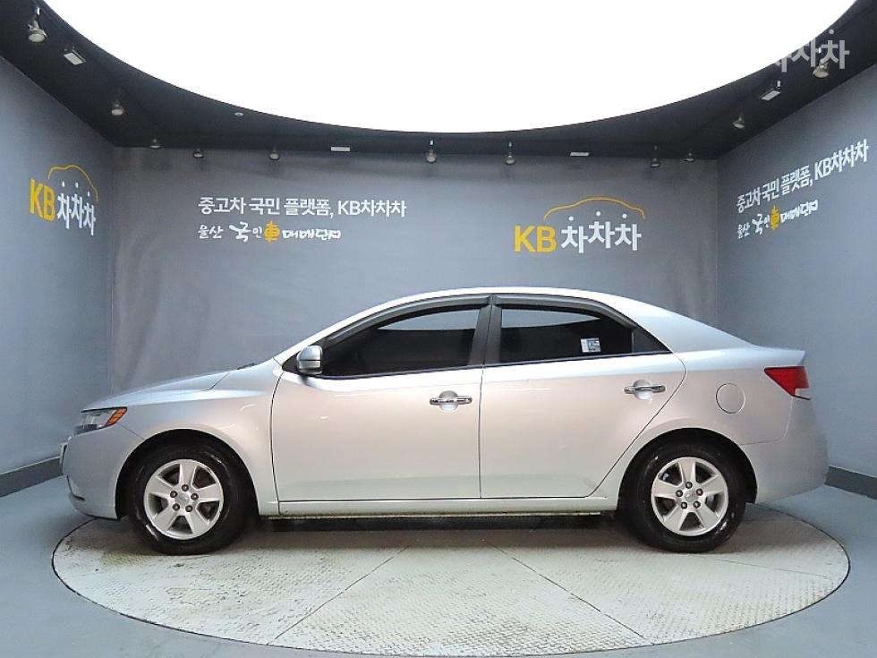 2011 - kia forte