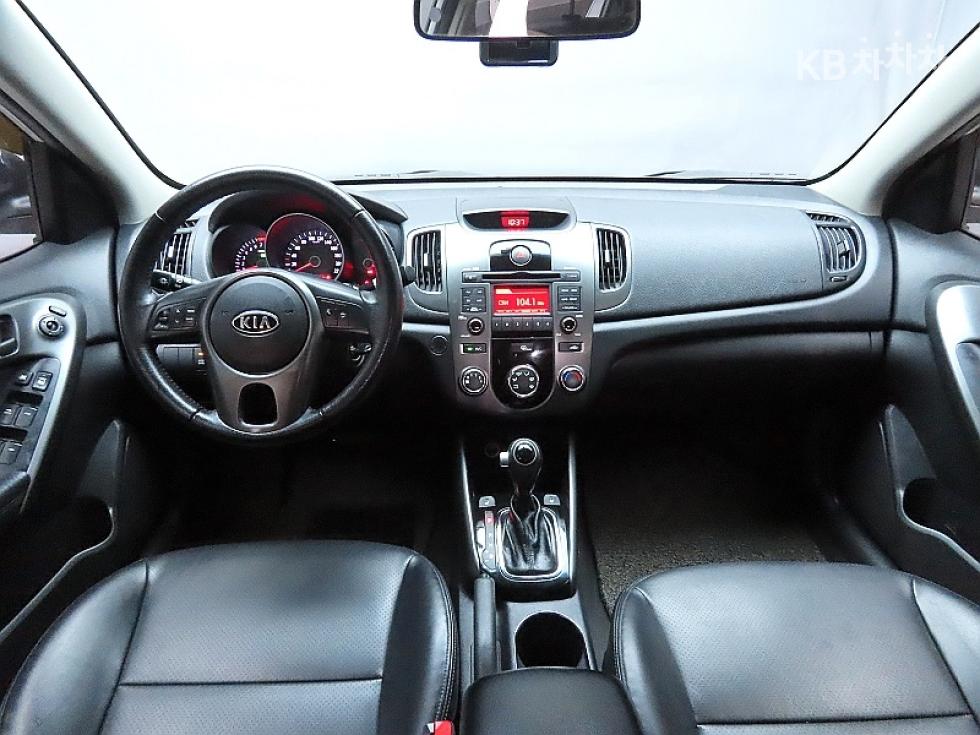 2011 - kia forte