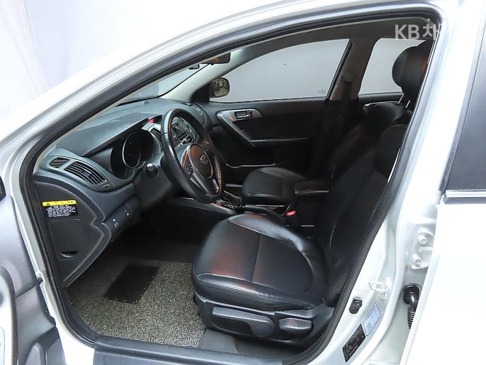 2011 - kia forte
