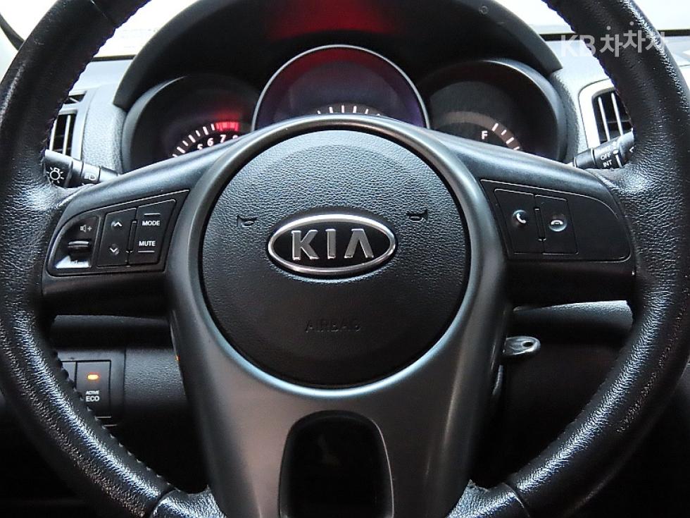 2011 - kia forte