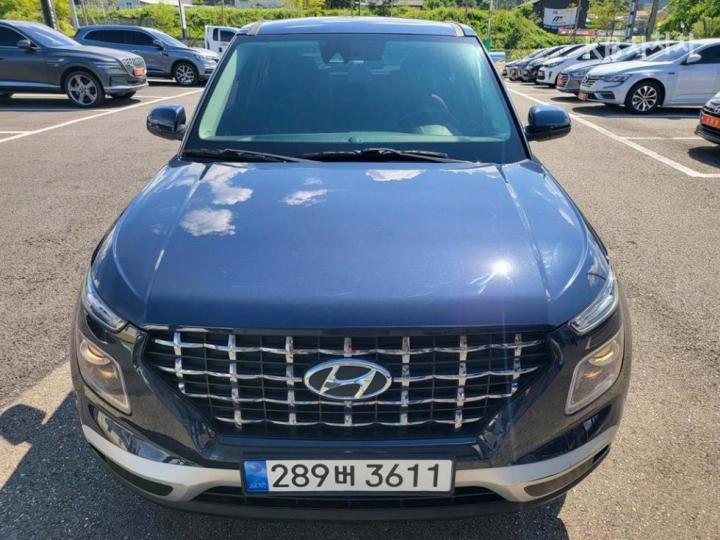Hyundai Venue Gasoline 1.6 Smart