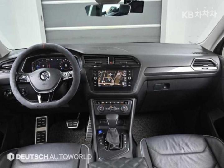 Volkswagen Tiguan Allspace 2.0 TDI Prestige 8