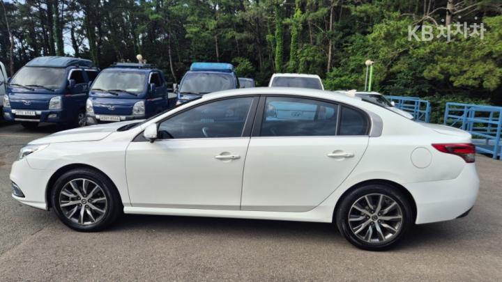 Renault SM5 Nova Classic 4