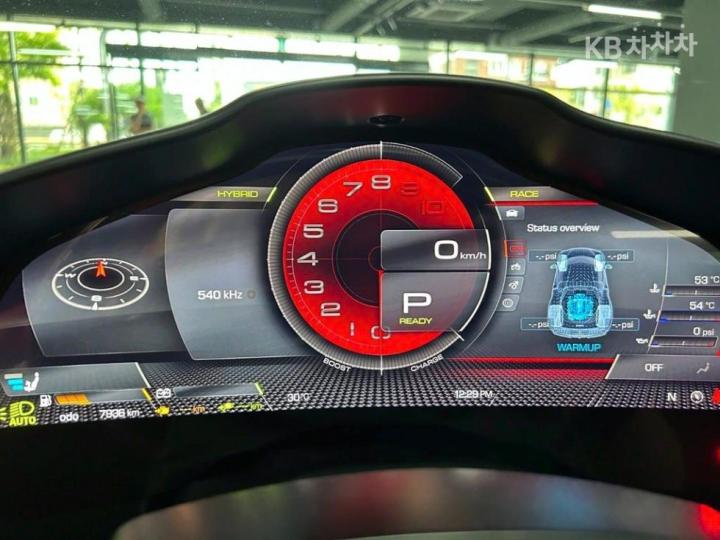 Ferrari 296 GTB 3.0 V6 Base Type 5