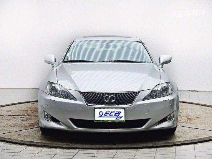 Lexus IS 250 Premium XE20 2005-2013
