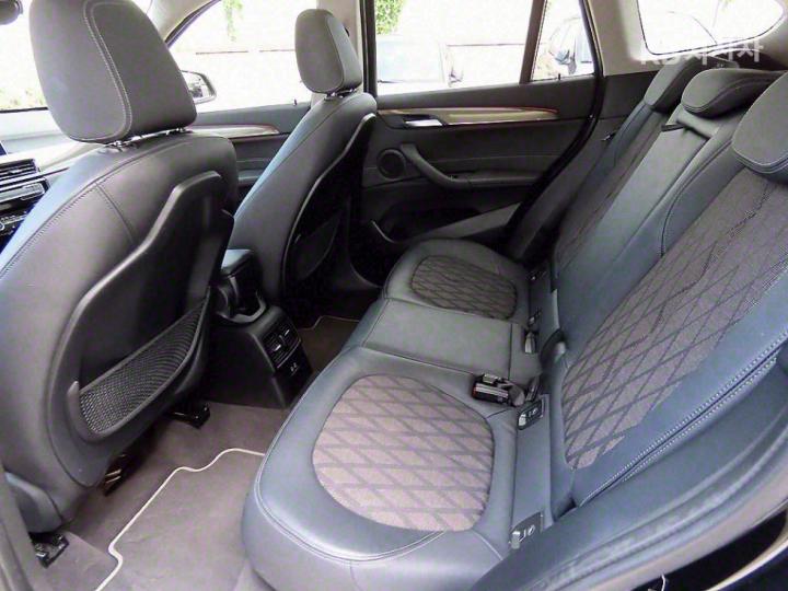 BMW X1 F48 xDrive 20i xLine 7