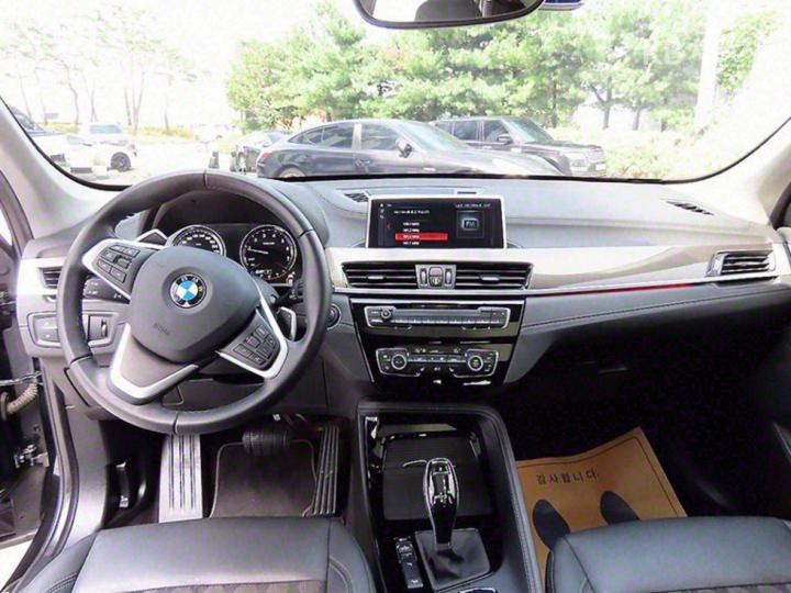 BMW X1 F48 xDrive 20i xLine 8