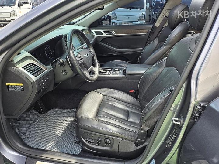 Hyundai Genesis DH G330 Premium 8