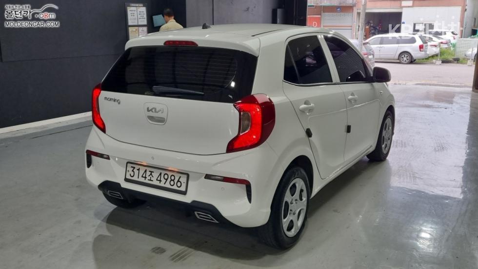 2022 - kia morning