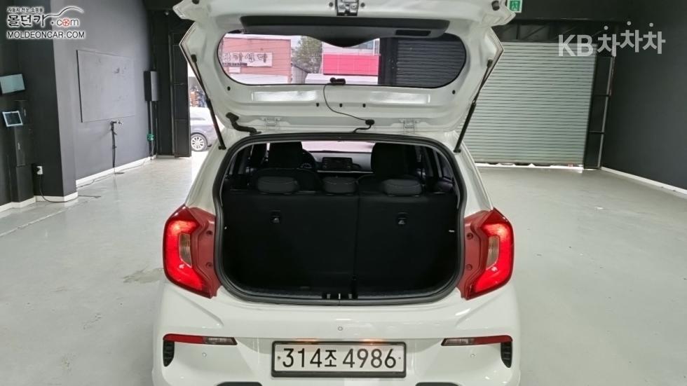 2022 - kia morning
