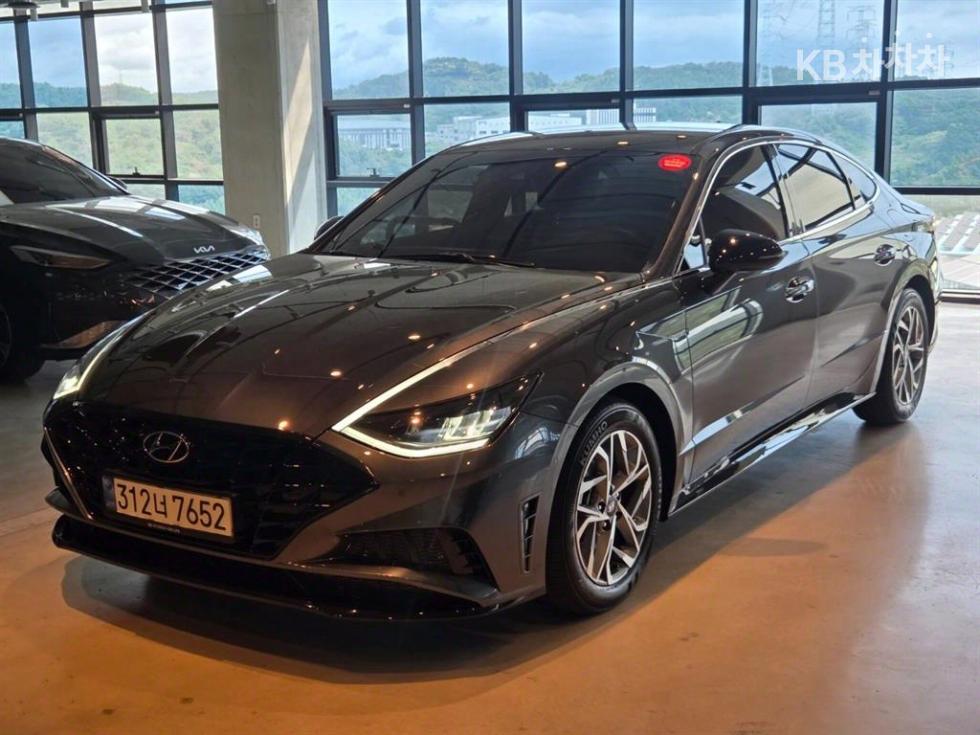 Hyundai 쏘나타 (DN8) 1.6 T 프리미엄 플러스 - фото 1