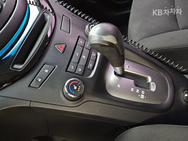 Chevrolet Orlando LPG LT Premium 10