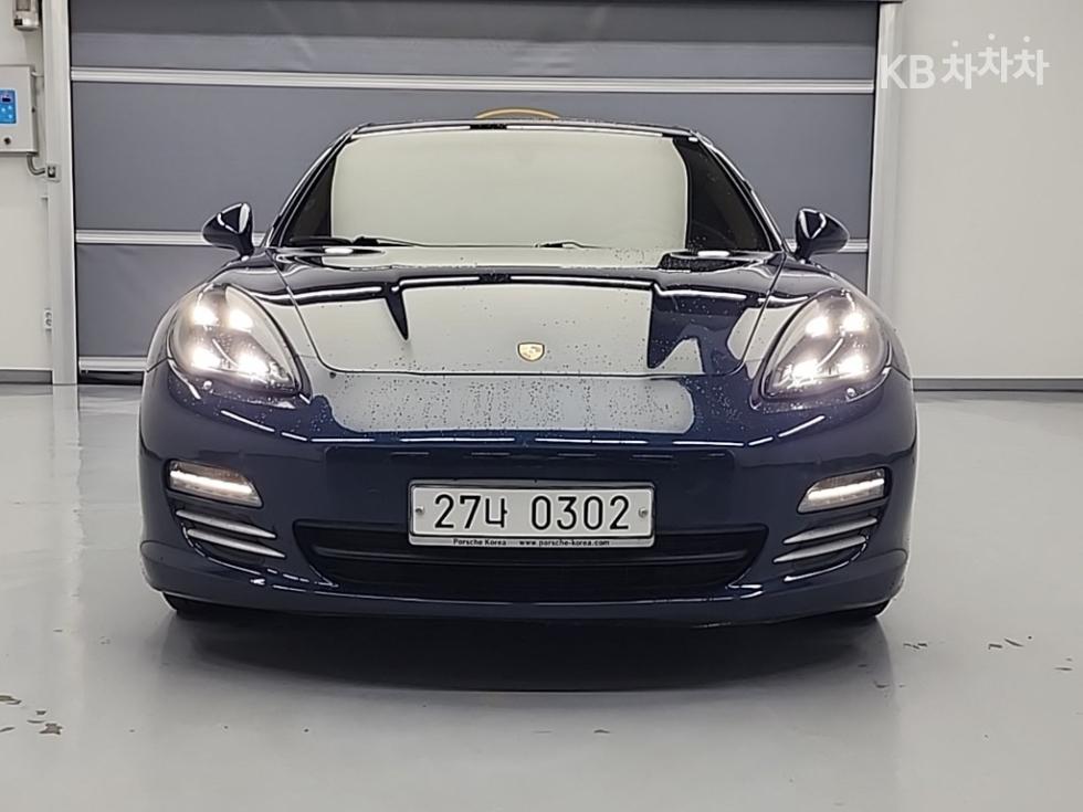 2012 Porsche Used Car photo