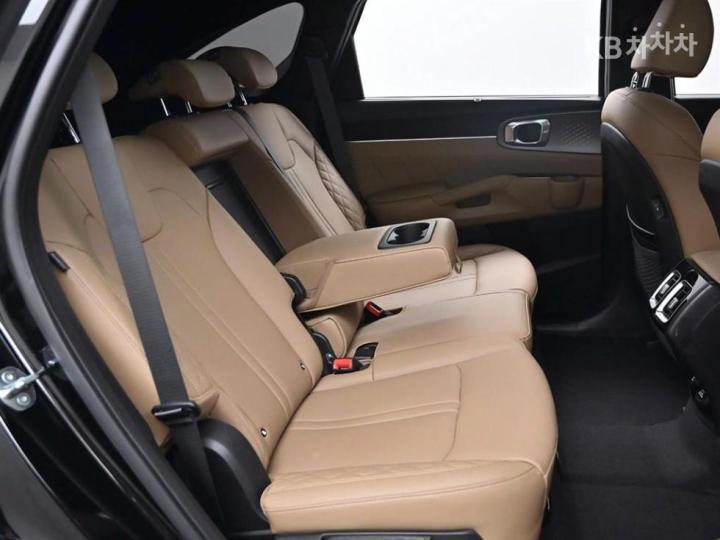 Kia Sorento Hybrid MQ4 1.6T HEV 2WD Signature Gravity 10