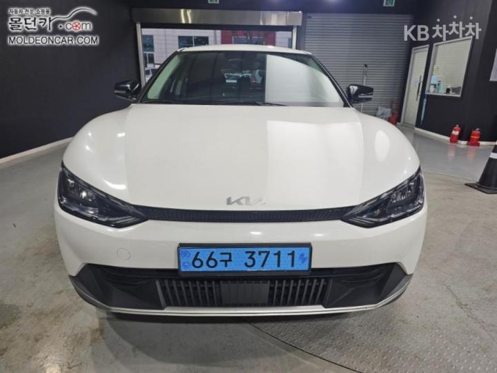 Kia EV6 Long Range 2WD The Essential Light