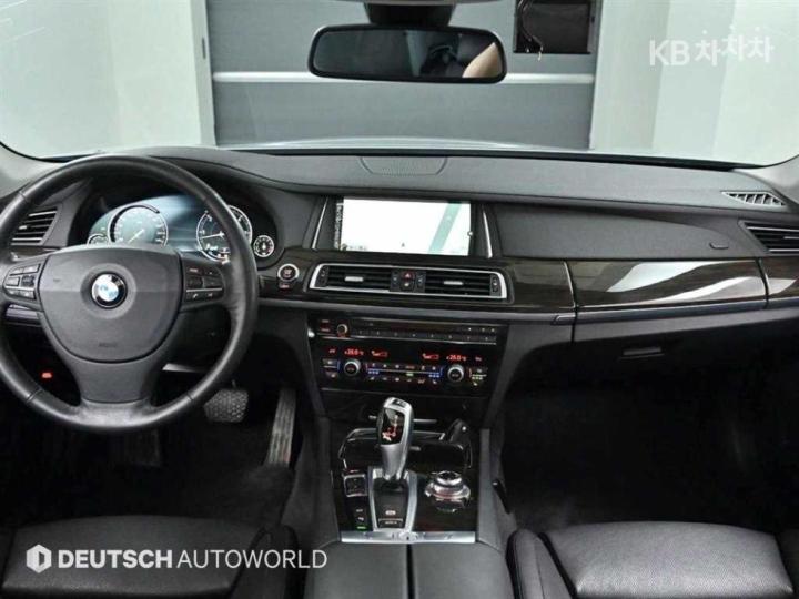 BMW 7 Series New 730Ld F02 8