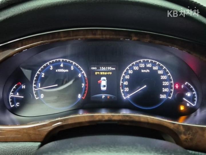 Hyundai Genesis BH330 LUXURY Base Type 6